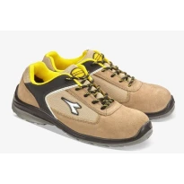 Liquidación total - Zapatos de trabajo Diadora Utility D-Blitz Low S1P SRC | Gris e Beige 701.172032 Número 36